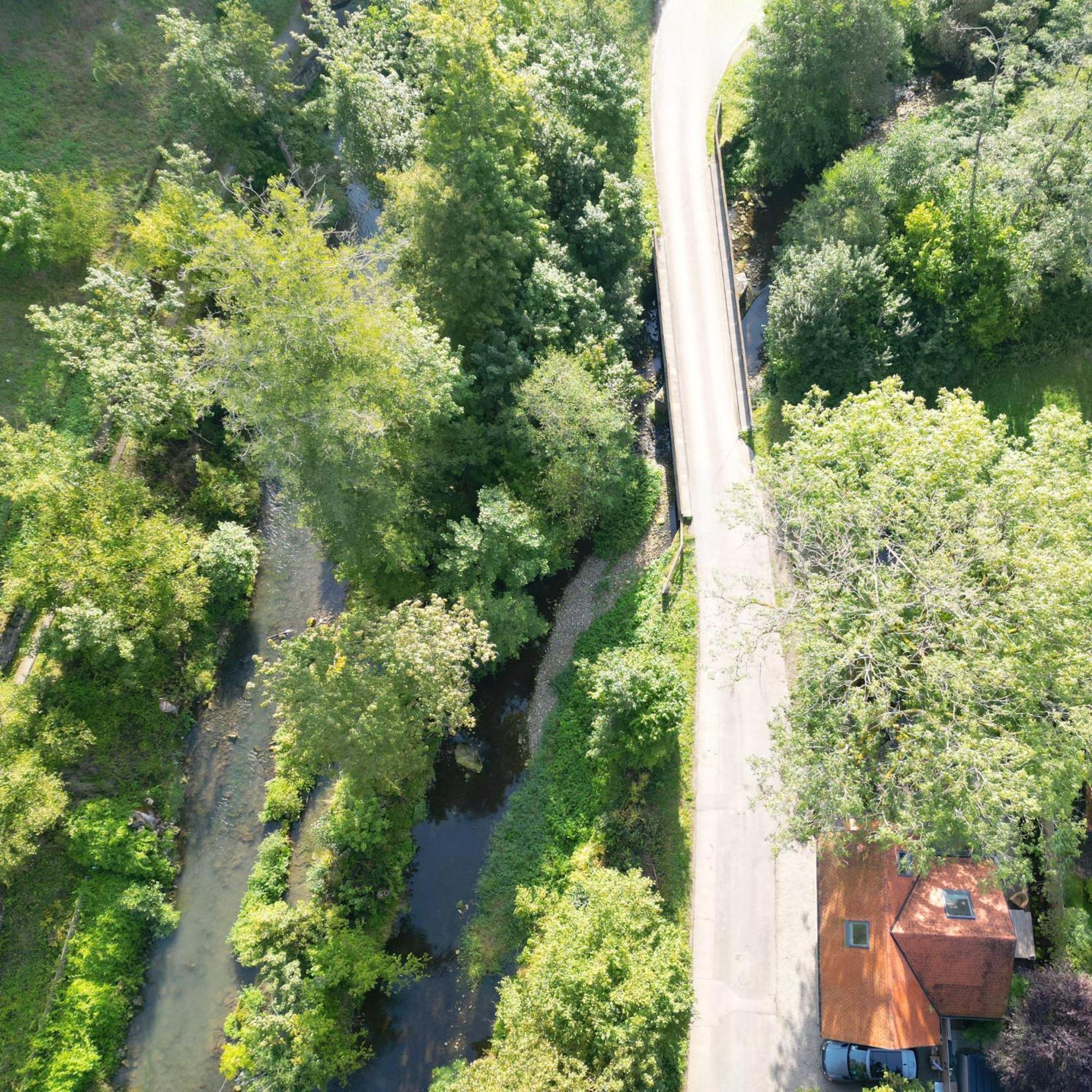 Tauberchalet I Whirlpool, Sauna, & Detoxvibes I Privates Boutiquechalet Fuer Bis 6 Personen