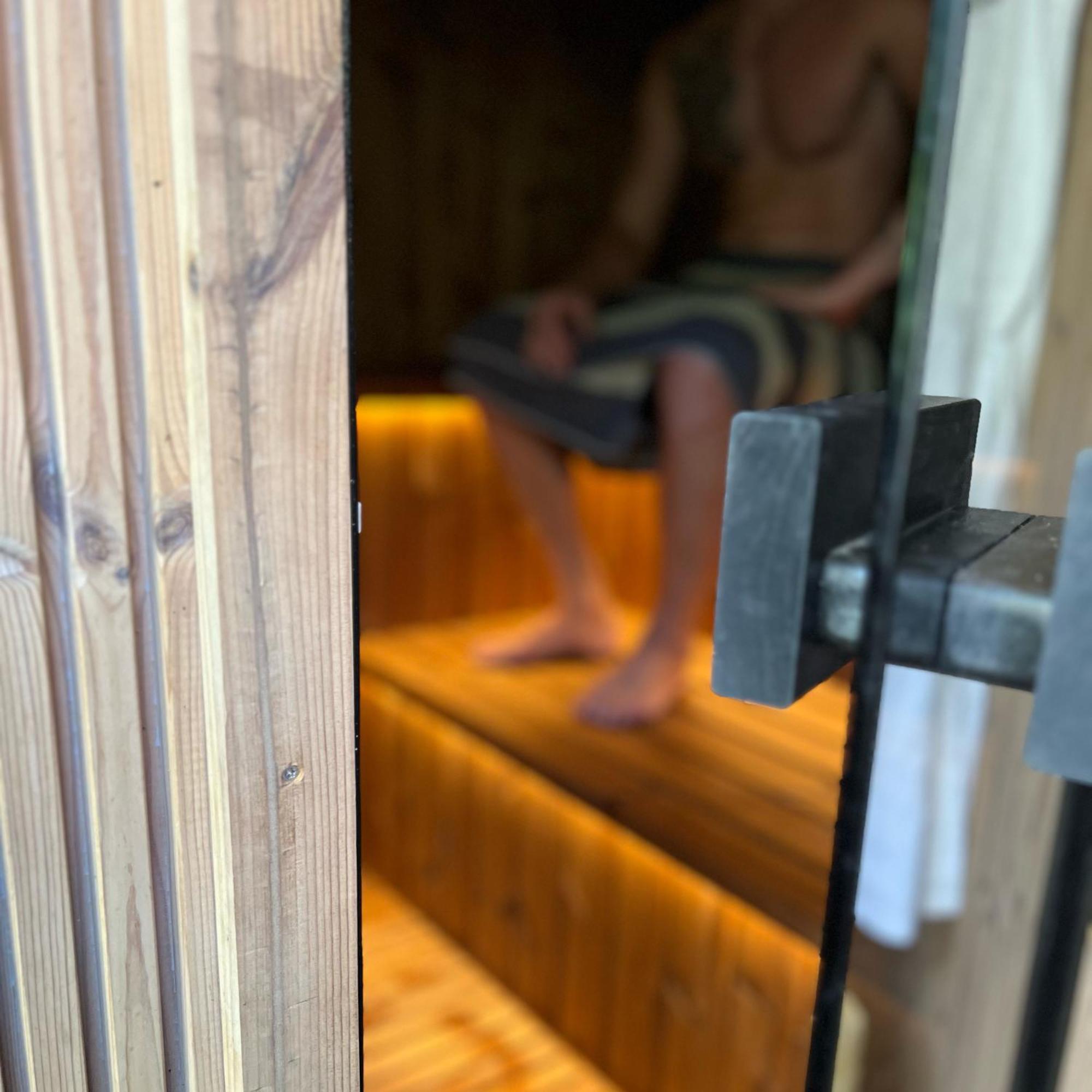 Tauberchalet I Whirlpool, Sauna, & Detoxvibes I Privates Boutiquechalet Fuer Bis 6 Personen Holiday home