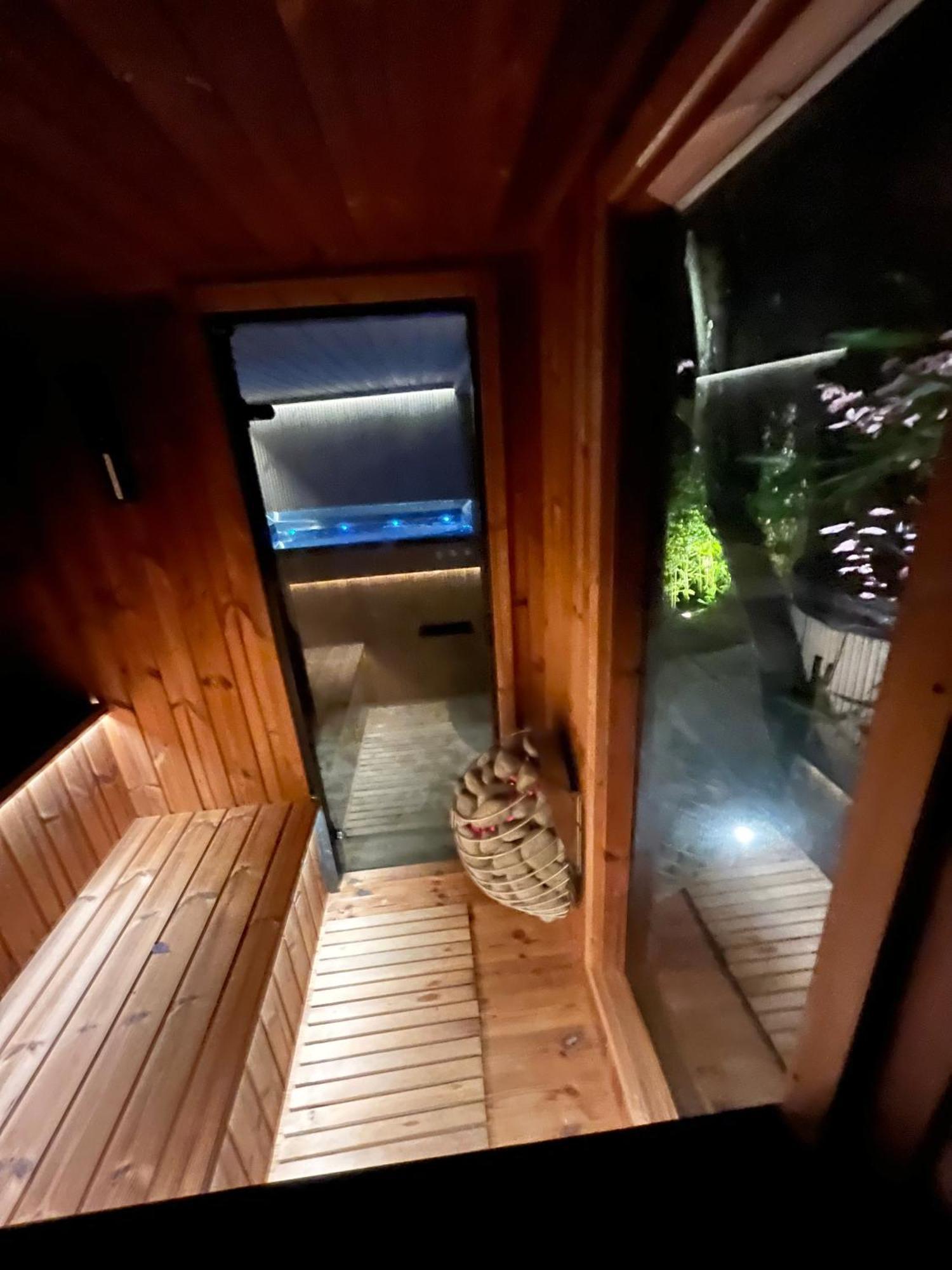 Tauberchalet I Whirlpool, Sauna, & Detoxvibes I Privates Boutiquechalet Fuer Bis 6 Personen * Rothenburg ob der Tauber